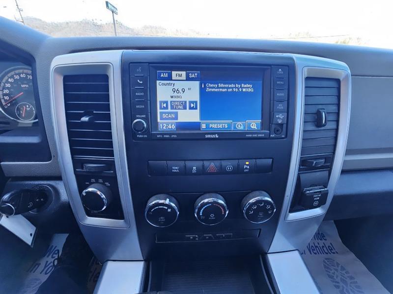 RAM 1500 Sport Crew Cab 4WD 2011