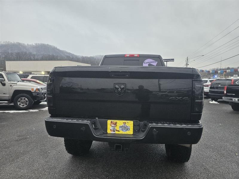 RAM 2500 SLT Crew Cab SWB 4WD 2016