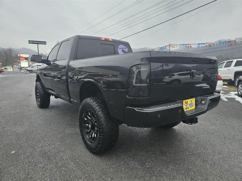 RAM 2500 SLT Crew Cab SWB 4WD 2016