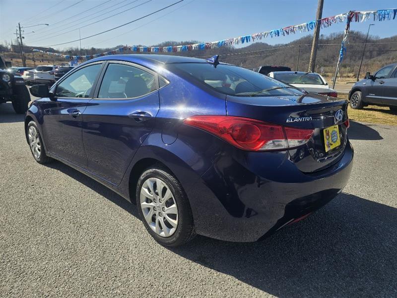 Hyundai Elantra GLS A/T 2012