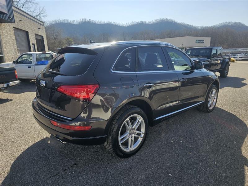 Audi Q5 2.0T Premium quattro 2016
