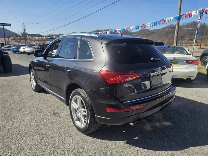 Audi Q5 2.0T Premium quattro 2016