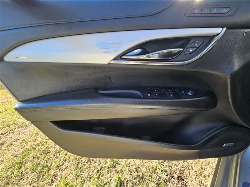 Cadillac ATS 2.5L Luxury RWD 2013