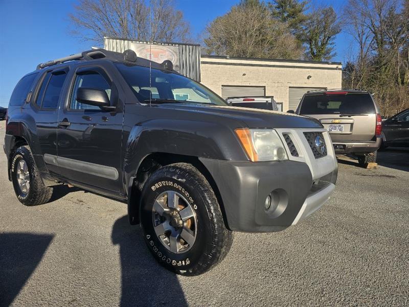 Nissan Xterra X 4WD 2011