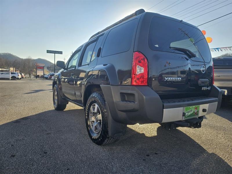 Nissan Xterra X 4WD 2011