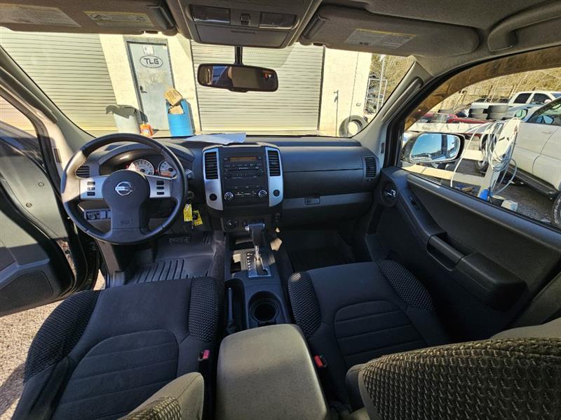 Nissan Xterra X 4WD 2011