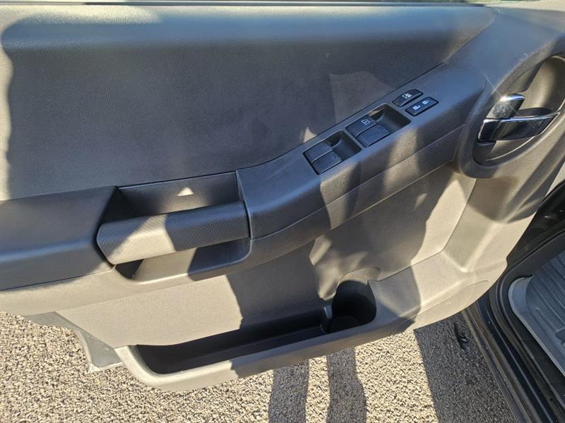 Nissan Xterra X 4WD 2011