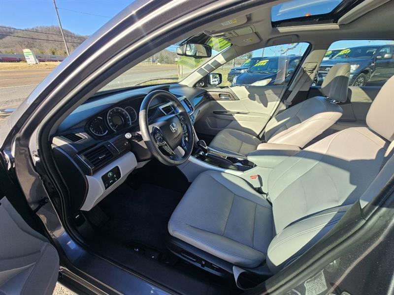 Honda Accord Touring V6 Sedan 6-Spd AT 2017