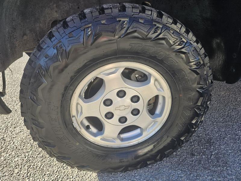 Chevrolet Silverado 1500 Work Truck Ext. Cab Long Bed 4WD 2004