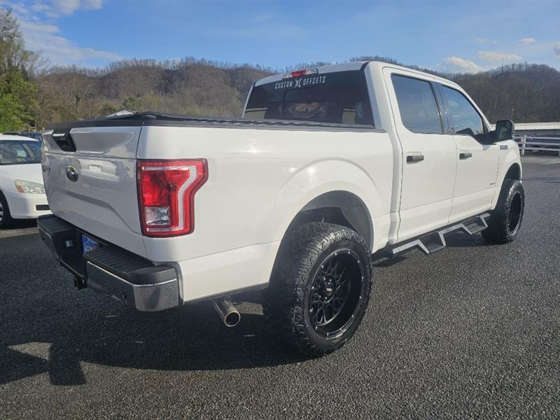 Ford F-150 XL SuperCrew 5.5-ft. Bed 4WD 2016