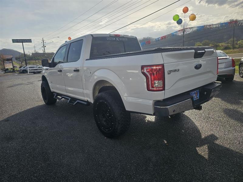 Ford F-150 XL SuperCrew 5.5-ft. Bed 4WD 2016