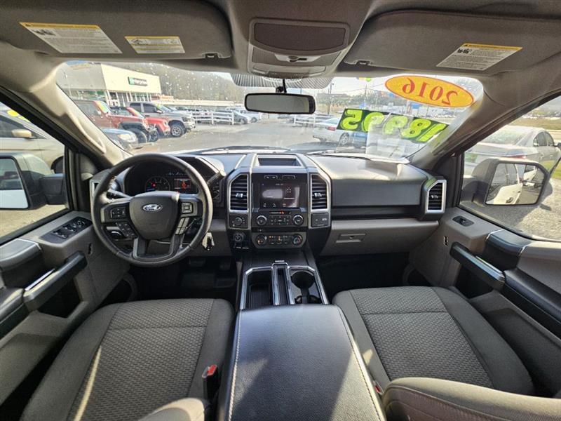 Ford F-150 XL SuperCrew 5.5-ft. Bed 4WD 2016