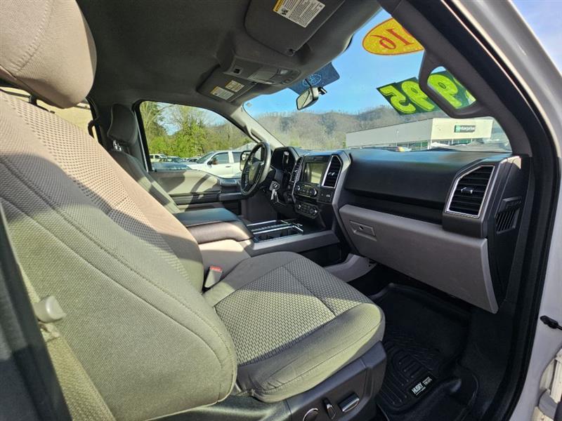 Ford F-150 XL SuperCrew 5.5-ft. Bed 4WD 2016