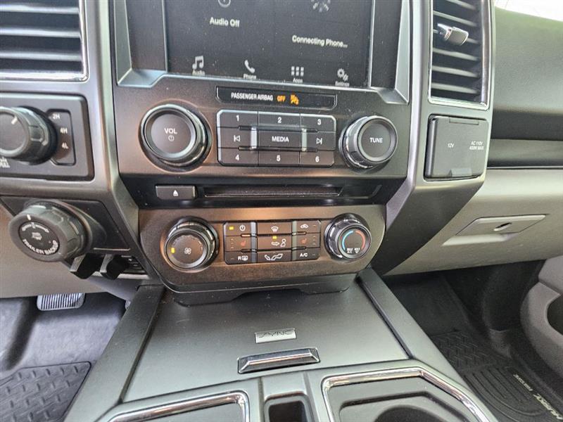 Ford F-150 XL SuperCrew 5.5-ft. Bed 4WD 2016