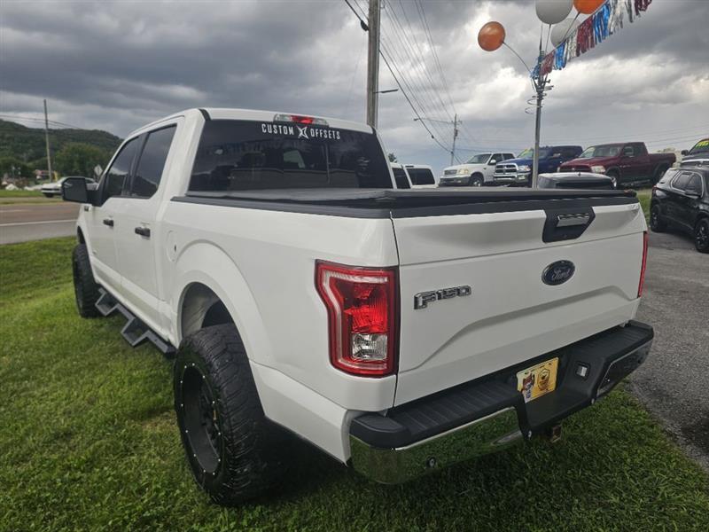 Ford F-150 XL SuperCrew 5.5-ft. Bed 4WD 2016