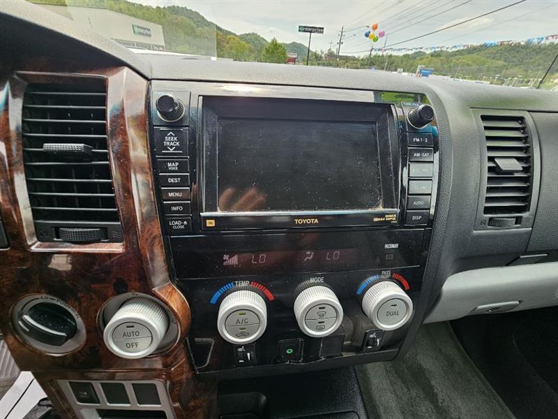 Toyota Tundra Limited CrewMax 5.7L 4WD 2008