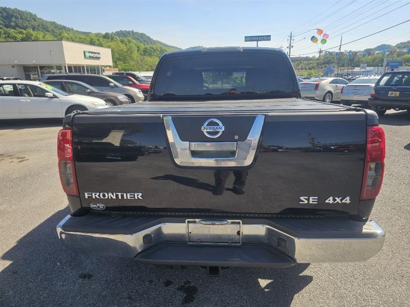 Nissan Frontier SE Crew Cab 4WD 2010