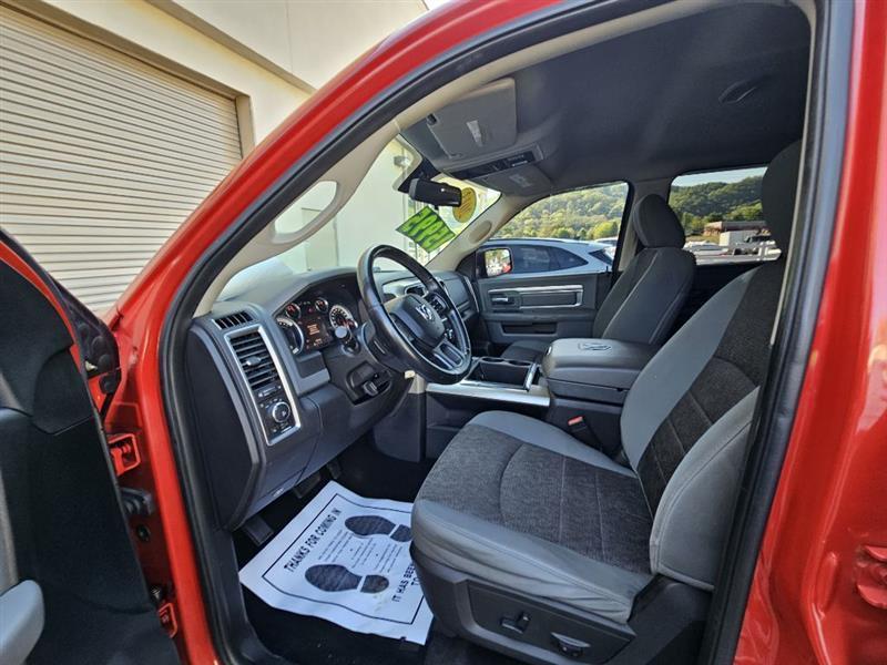 RAM 1500 SLT Quad Cab 4WD 2013