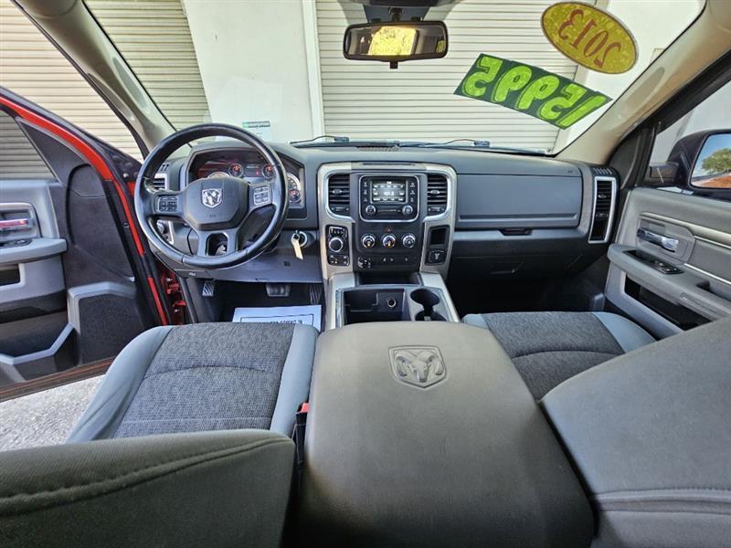 RAM 1500 SLT Quad Cab 4WD 2013