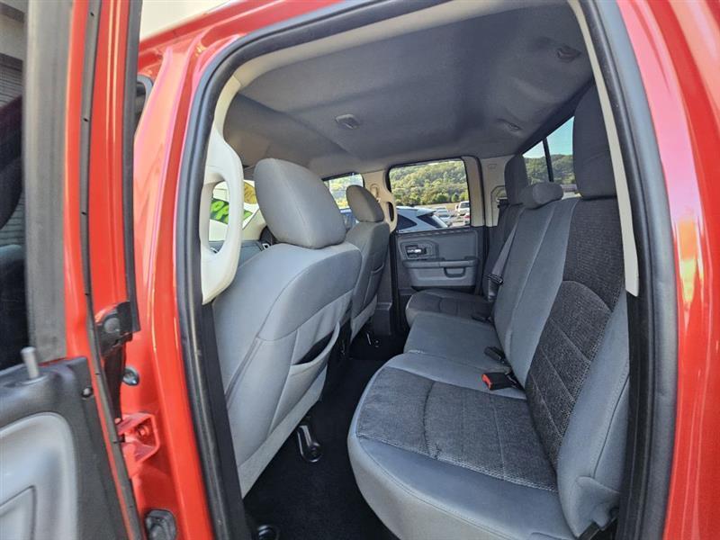RAM 1500 SLT Quad Cab 4WD 2013