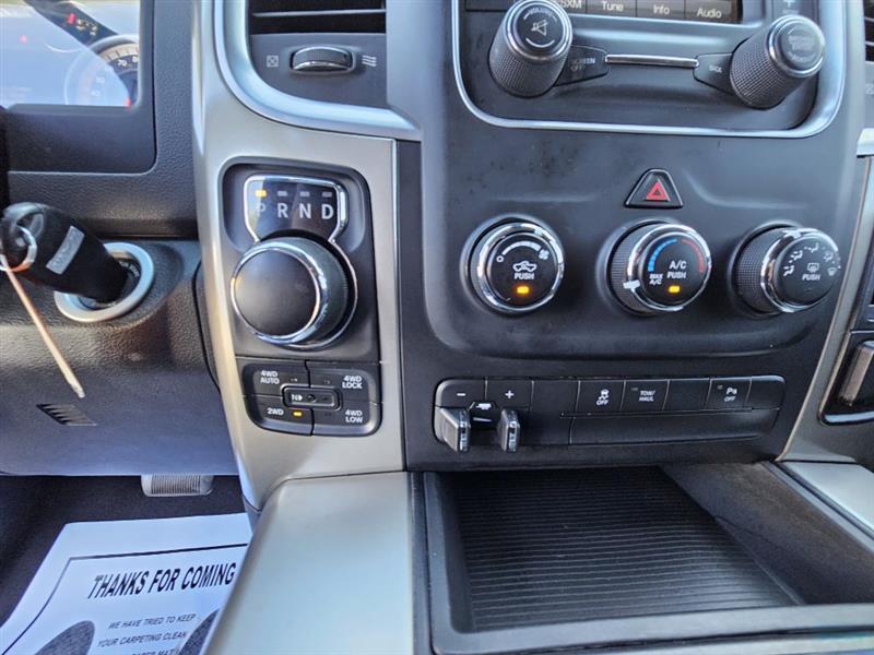 RAM 1500 SLT Quad Cab 4WD 2013