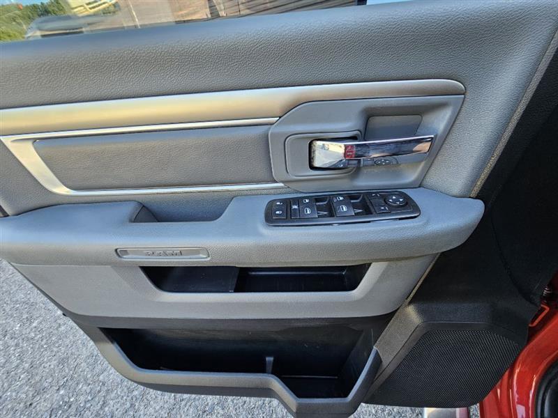 RAM 1500 SLT Quad Cab 4WD 2013