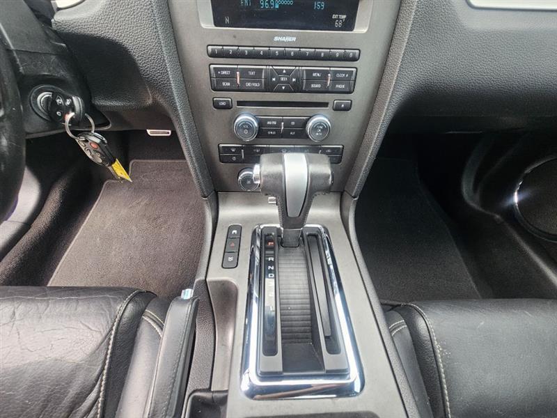 Ford Mustang GT Coupe 2010