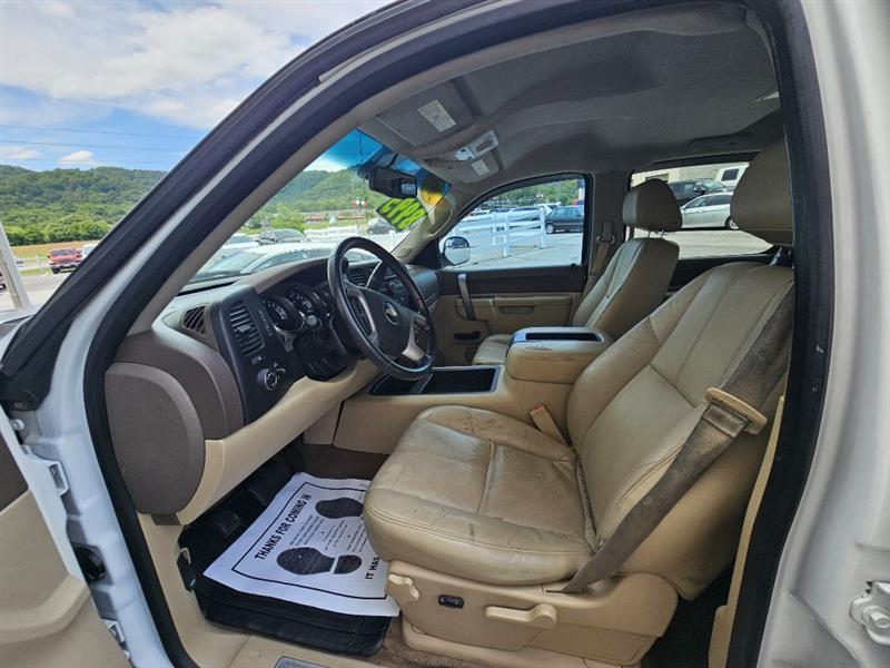 Chevrolet Silverado 1500 LT Crew Cab 2WD 2013