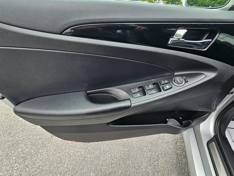 Hyundai Sonata SE Auto 2014