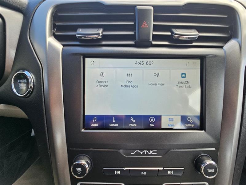 Ford Fusion Hybrid SE 2020