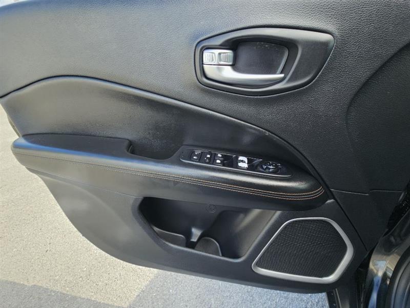 Jeep Compass Limited FWD 2020