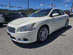 2010 Nissan Maxima 