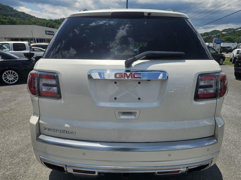 GMC Acadia Denali FWD 2015