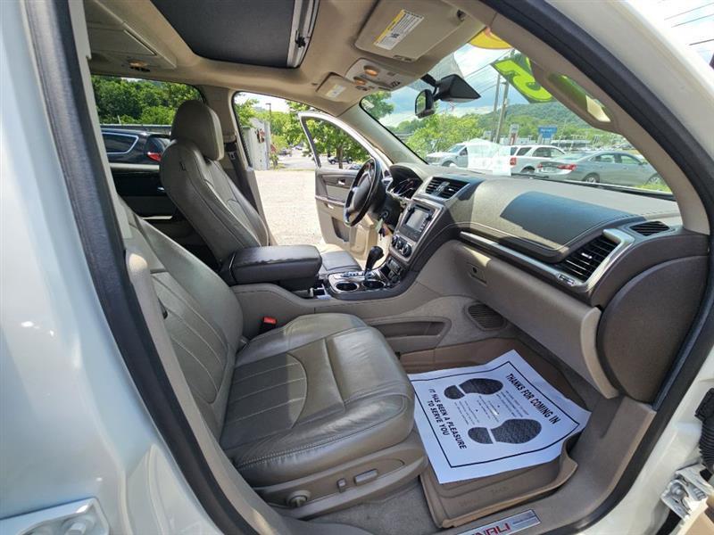 GMC Acadia Denali FWD 2015
