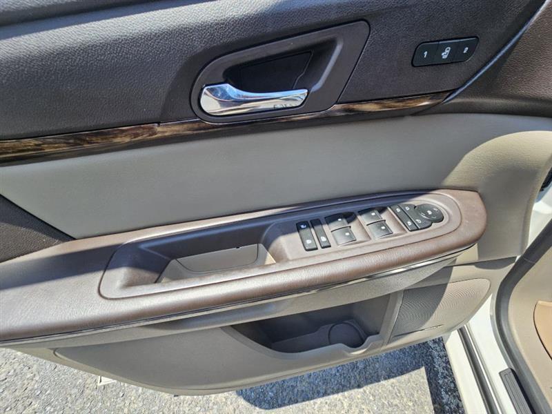 GMC Acadia Denali FWD 2015