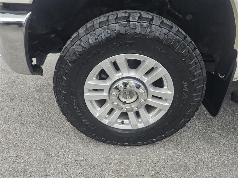Ford F-250 SD Lariat Crew Cab 4WD 2016