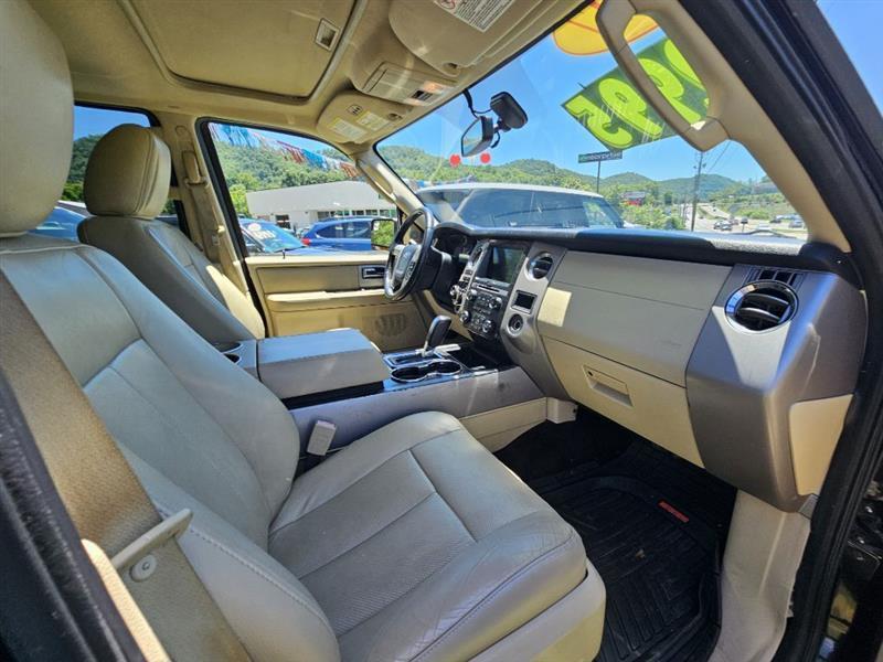 Ford Expedition EL Limited 2WD 2017