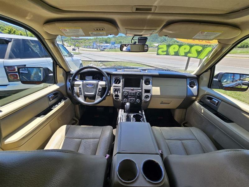 Ford Expedition EL Limited 2WD 2017