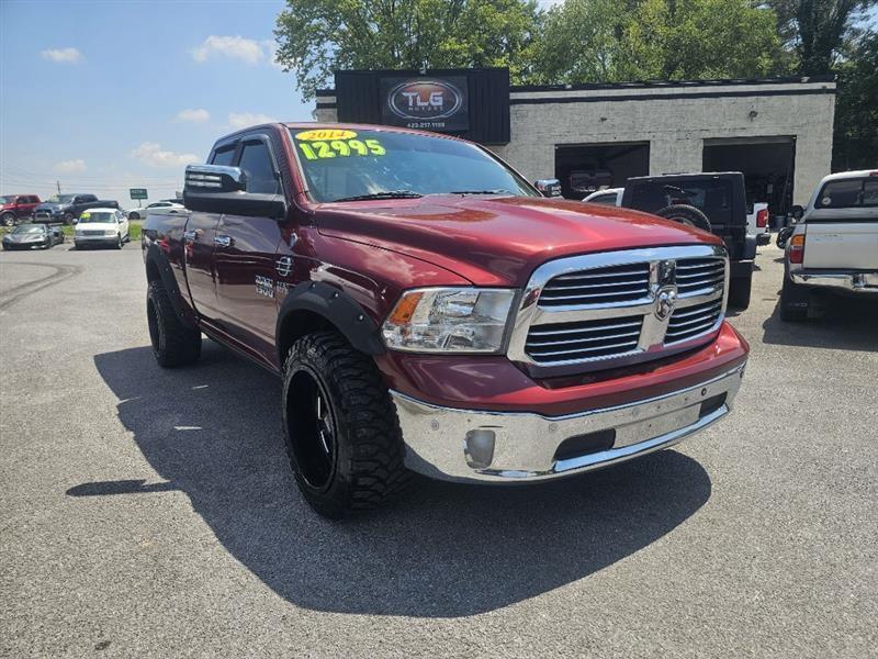 RAM 1500 SLT Quad Cab 4WD 2014