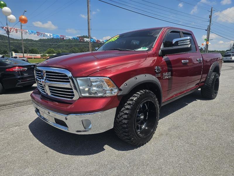 RAM 1500 SLT Quad Cab 4WD 2014