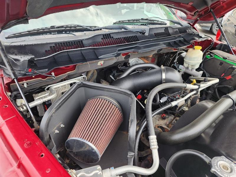 RAM 1500 SLT Quad Cab 4WD 2014