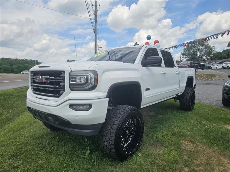 2017 GMC Sierra 1500 SLT Crew Cab Long Box 4WD