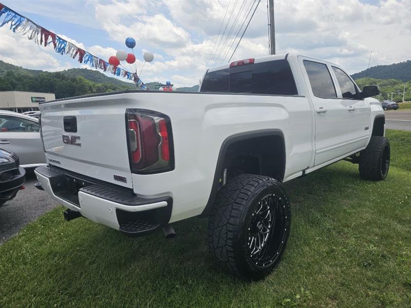 GMC Sierra 1500 SLT Crew Cab Long Box 4WD 2017