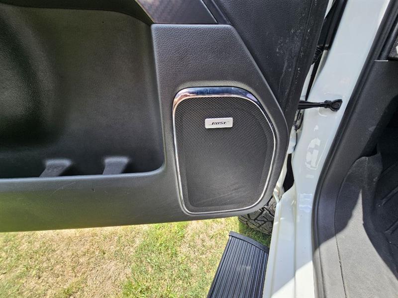 GMC Sierra 1500 SLT Crew Cab Long Box 4WD 2017