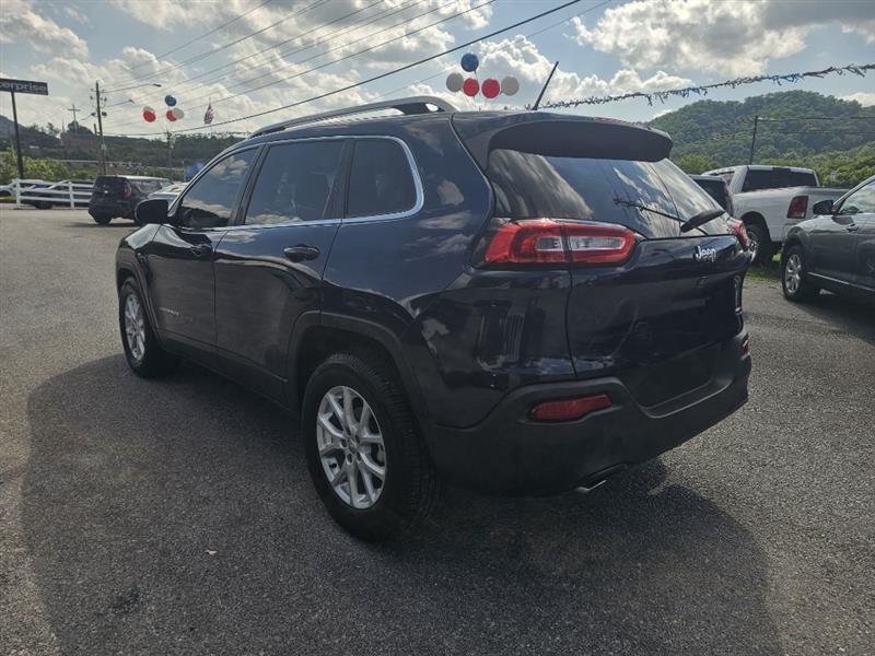 Jeep Cherokee Latitude FWD 2018