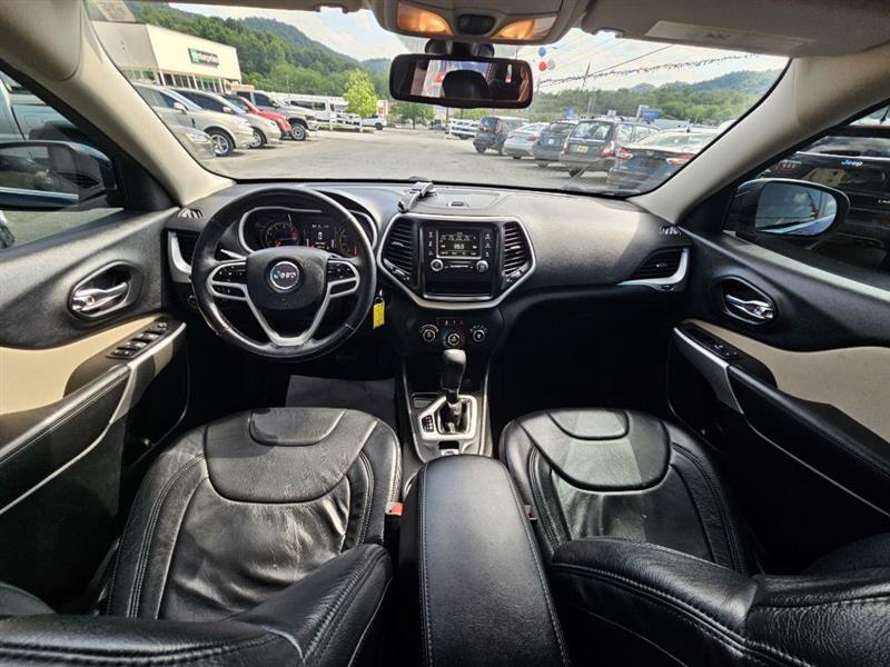 Jeep Cherokee Latitude FWD 2018