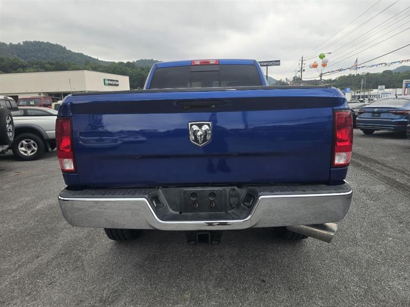 RAM 3500 SLT Mega Cab 4WD 2018