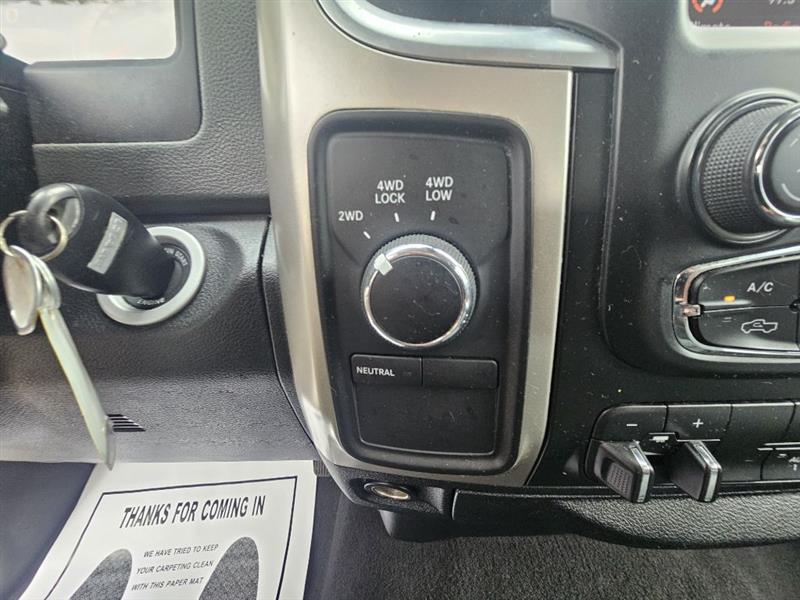 RAM 3500 SLT Mega Cab 4WD 2018