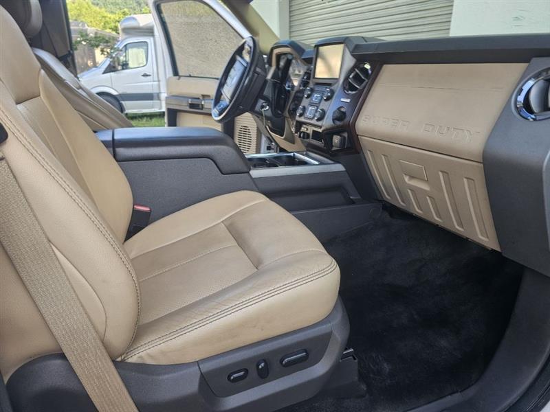 Ford F-250 SD XL Crew Cab 4WD 2016