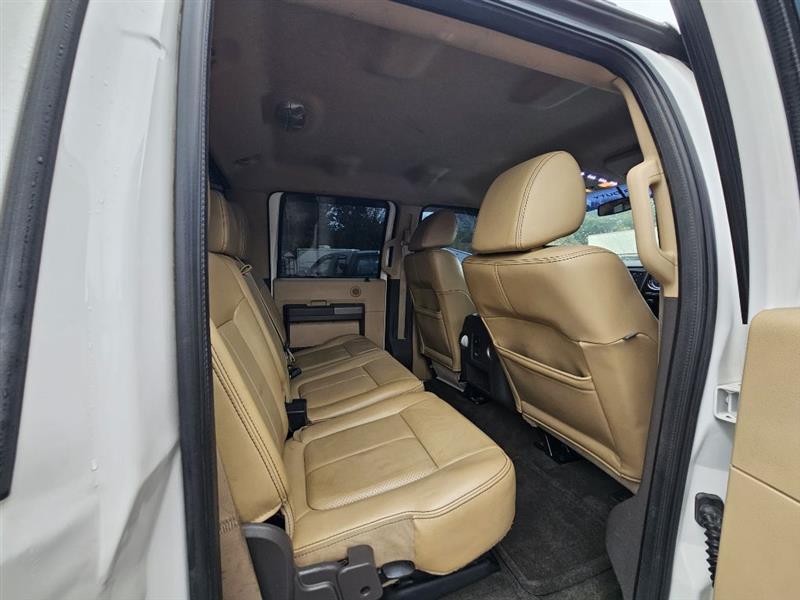 Ford F-350 SD XL Crew Cab 4WD 2011